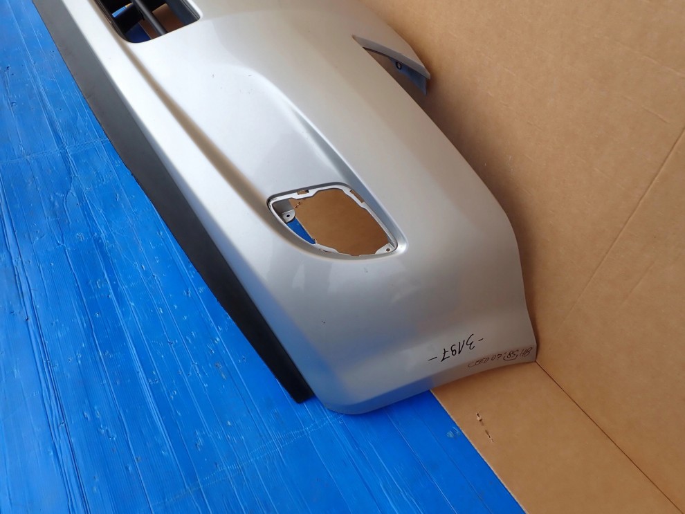 KIA CEED I 06-09 ZDERZAK PRZEDNI 8S 9/13