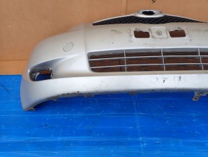 TOYOTA YARIS II 06-09 ZDERZAK PRZEDNI 1E7 10/16 MINIATURA