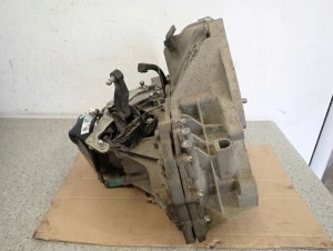 NISSAN MICRA K13 1.2i 10- SKRZYNIA BIEGÓW MANUALNA 8/8 MINIATURA