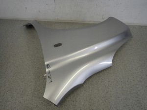 NISSAN MICRA K12 03-09 BŁOTNIK PRZEDNI LEWY KY0 8/13 MINIATURA