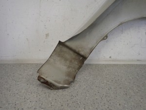 SUZUKI ALTO NISSAN PIXO 09-14 BŁOTNIK PRZEDNI LEWY Z2S 9/9 MINIATURA