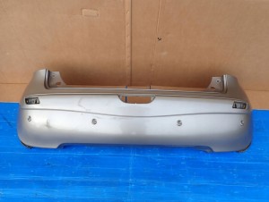 NISSAN NOTE E11 06-12 ZDERZAK TYLNY C30