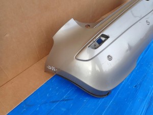 NISSAN NOTE E11 06-12 ZDERZAK TYLNY C30 4/12 MINIATURA