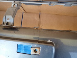 SUZUKI SWIFT IV MK6 07-09 ZDERZAK PRZEDNI ZY4 2/15 MINIATURA