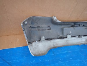 TOYOTA YARIS I FR 03-05 ZDERZAK TYLNY TYŁ GÓRA 12/13 MINIATURA