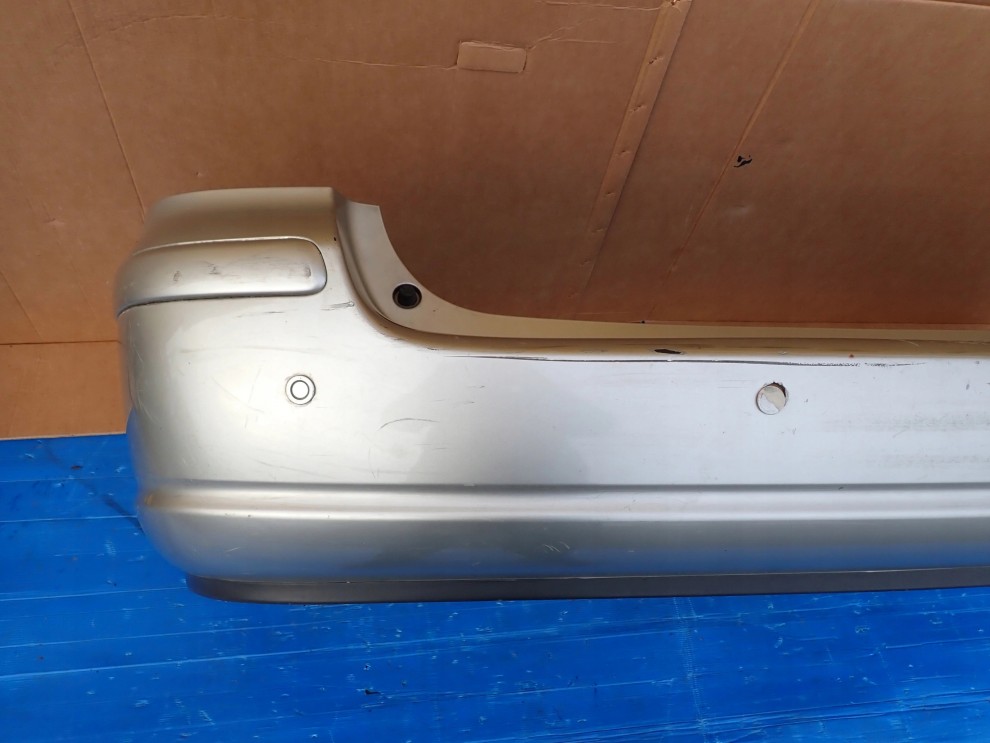 TOYOTA AVENSIS T25 KOMBI 03- ZDERZAK TYLNY 2/13