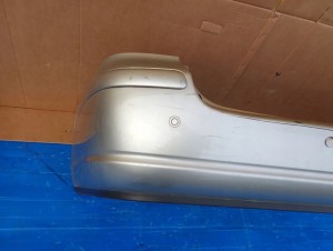 TOYOTA AVENSIS T25 KOMBI 03- ZDERZAK TYLNY 8/13 MINIATURA