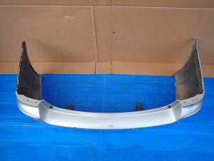 TOYOTA AVENSIS T25 KOMBI 03- ZDERZAK TYLNY 10/13 MINIATURA