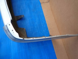 TOYOTA AVENSIS T25 KOMBI 03- ZDERZAK TYLNY 12/13 MINIATURA