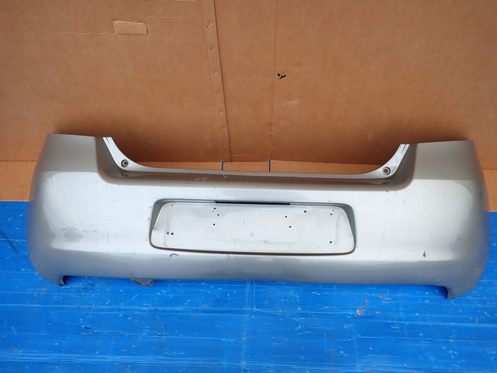 TOYOTA YARIS II 06-09 ZDERZAK TYLNY 1F8 1/13