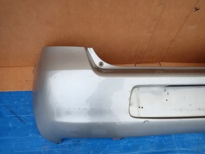 TOYOTA YARIS II 06-09 ZDERZAK TYLNY 1F8 2/13 MINIATURA