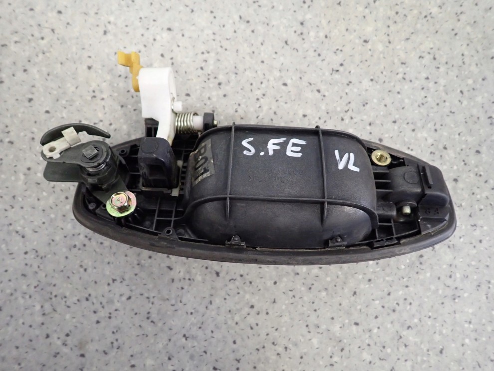 HYUNDAI SANTA FE I 01-05 KLAMKA PRZEDNIA LEWA 4/6