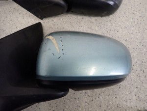 ALMERA TINO 00-06 LUSTERKO LEWE 3 PINY 7/8 MINIATURA