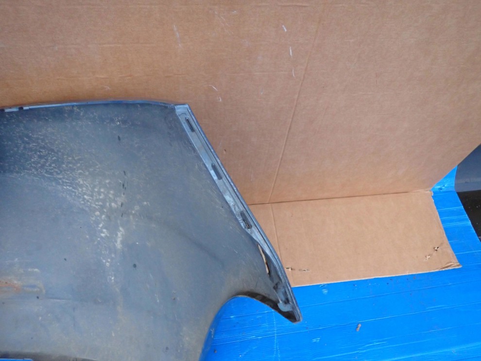 TOYOTA YARIS II 06-09 ZDERZAK TYLNY 8T1 12/13