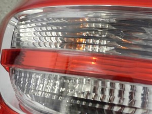 HYUNDAI i30 07-11 HB LAMPA TYLNA LEWA 5/8 MINIATURA