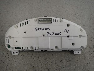 MITSUBISHI GRANDIS 03-11 2.0 DID LICZNIK ZEGARY 5/6 MINIATURA