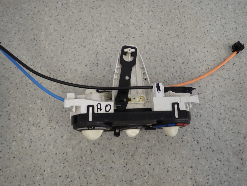 NISSAN MICRA K12 02-05 PANEL STEROWANIA NAWIEWEM 4/7