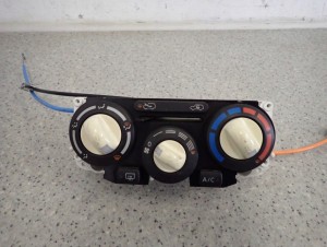 NISSAN MICRA K12 02-05 PANEL STEROWANIA NAWIEWEM 2/7 MINIATURA