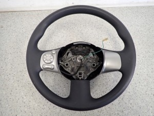 NISSAN MICRA K13 10- KIEROWNICA KOŁO KIEROWNICY 1/6 MINIATURA