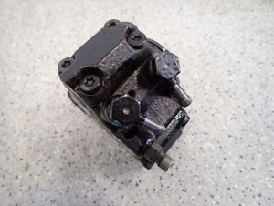 SUZUKI SWIFT MK6 1.3 DDIS 04-09 POMPA WTRYSKOWA 5/5 MINIATURA