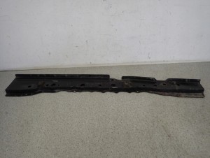 NISSAN NOTE E11 06- BELKA DOLNA PASA PRZÓD POD CHŁODNICE