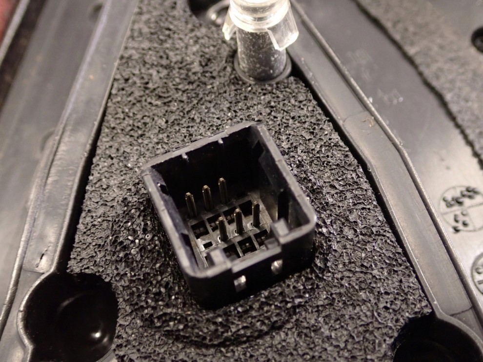 KIA RIO II 09-11 LIFT LUSTERKO LEWE IM 6PIN 9/9