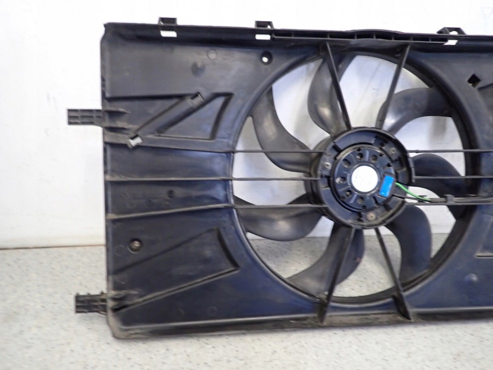 CHEVROLET ORLANDO 1.4i 10- WENTYLATOR CHŁODNICY 5/8