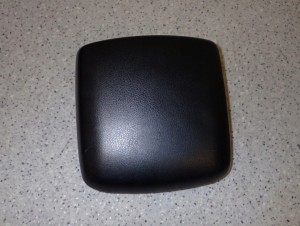 SUZUKI GRAND VITARA II 05- PODŁOKIETNIK POKRYWKA SCHOWKA 1/7 MINIATURA