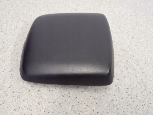 SUZUKI GRAND VITARA II 05- PODŁOKIETNIK POKRYWKA SCHOWKA 4/7 MINIATURA