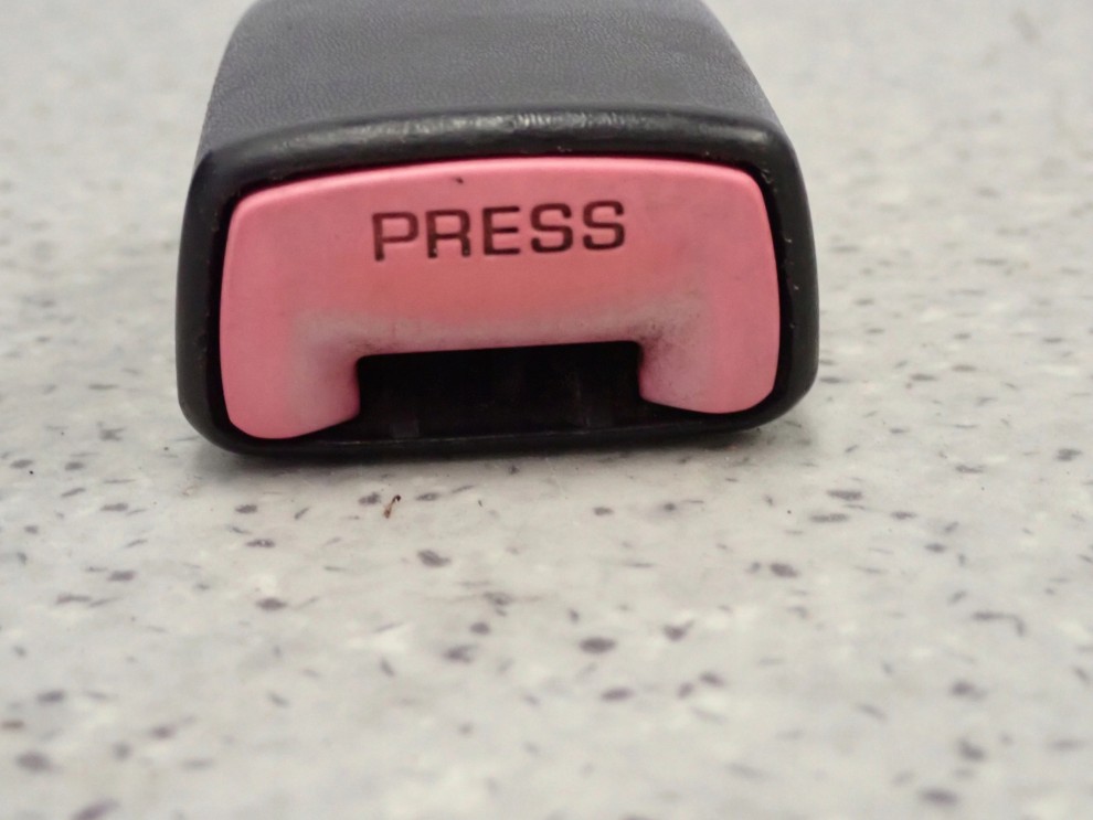 TOYOTA AYGO 05- ZAPINKA ZAPIĘCIE PASA BEPIECZEŃSTWA PRZÓD LEWA 5/5