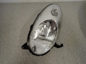 NISSAN MICRA K12 03-07 REFLEKTOR LEWY LAMPA PRZÓD 3/10 MINIATURA