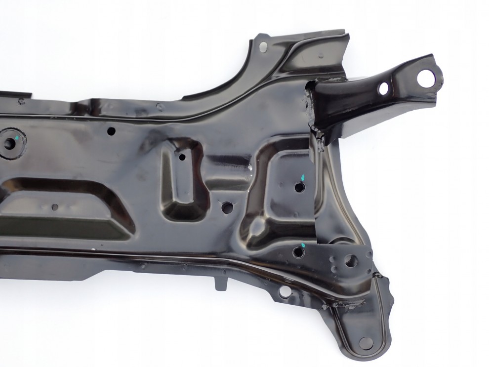 TOYOTA YARIS II 05-11 SANKI BELKA POD SILNIK 3/6