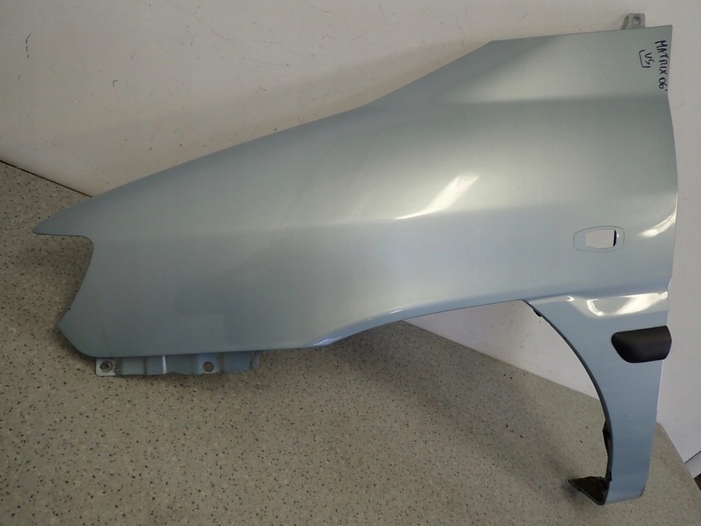 HYUNDAI MATRIX 02-08 BŁOTNIK PRZEDNI LEWY VS 2/8