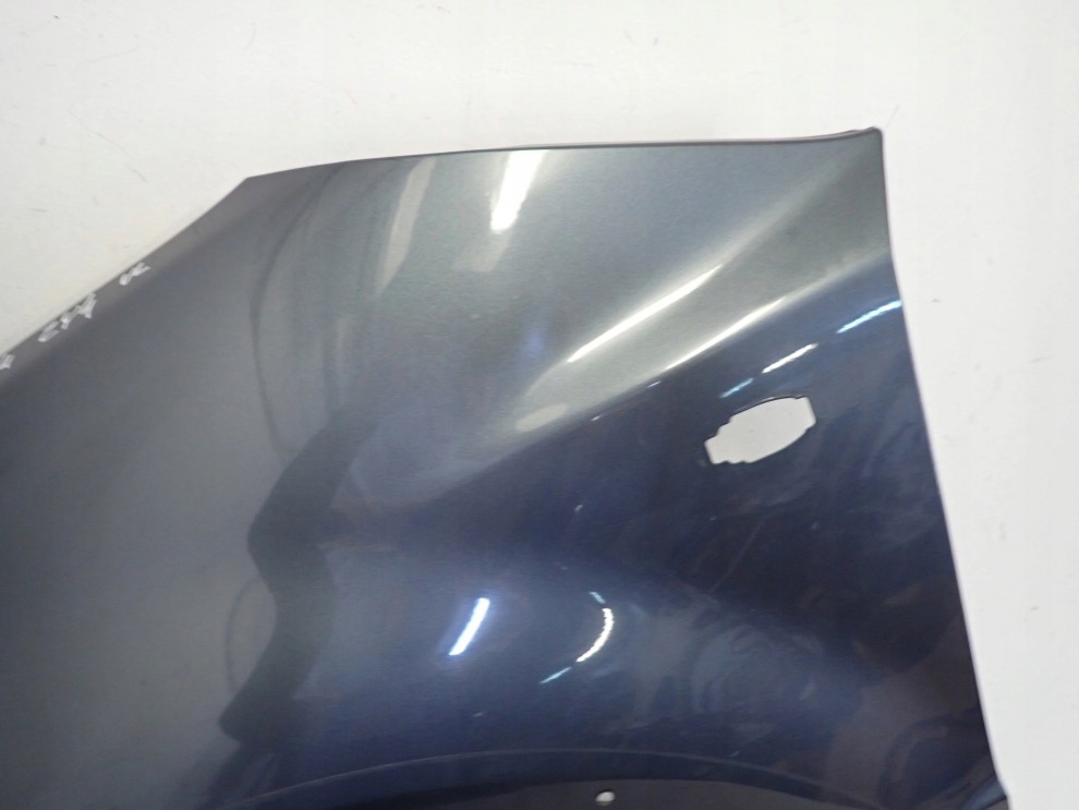 SUZUKI SX4 06-12 BŁOTNIK PRZEDNI LEWY ZY4 2/12