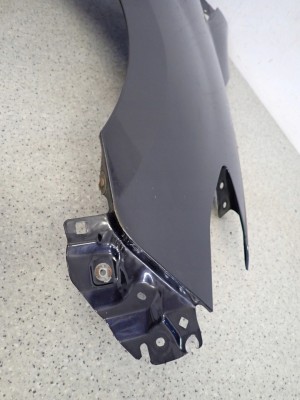 MAZDA5 MAZDA 5 I 05- BŁOTNIK PRZEDNI PRAWY 28B 7/11 MINIATURA