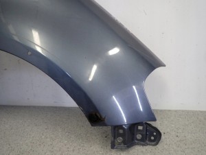 SUZUKI SX4 06-12 BŁOTNIK PRZEDNI PRAWY ZY4 3/11 MINIATURA