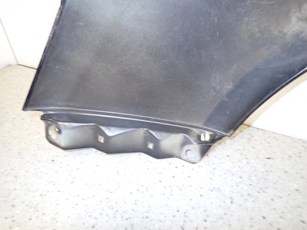 HYUNDAI IX20 09- BŁOTNIK PRZEDNI PRAWY PAE 12/13