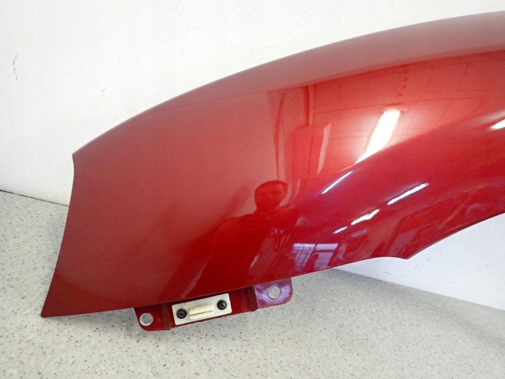 HYUNDAI SANTA FE 01- BŁOTNIK PRZEDNI LEWY NQ 2/11