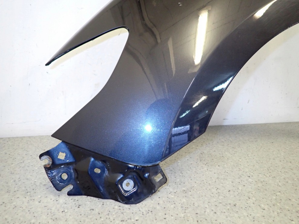 MAZDA5 MAZDA 5 I 05- BŁOTNIK PRZEDNI LEWY 28B 5/11