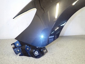 MAZDA5 MAZDA 5 I 05- BŁOTNIK PRZEDNI LEWY 28B 5/11 MINIATURA