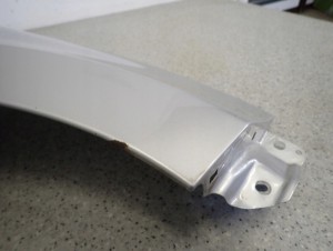 SUZUKI ALTO NISSAN PIXO 09-14 BŁOTNIK PRZEDNI PRAWY Z2S 6/11 MINIATURA