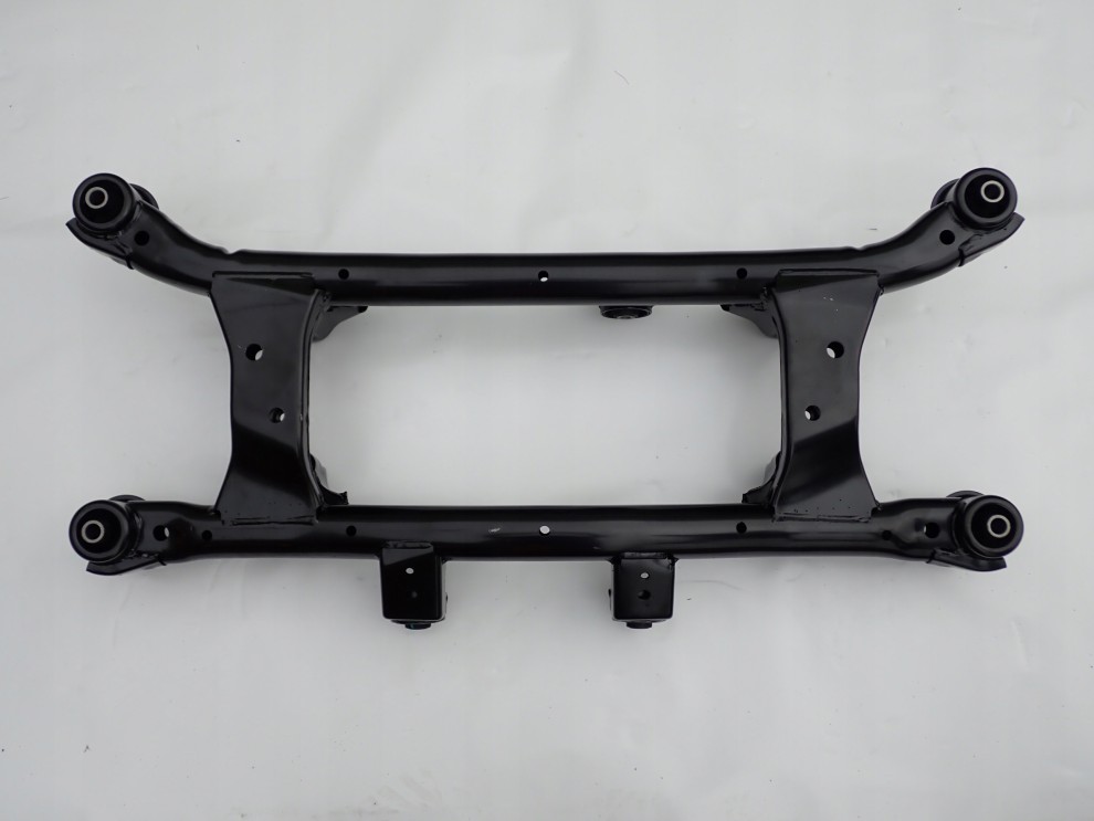 HYUNDAI TUCSON KIA SPORTAGE 04-10 4WD BELKA ZAWIESZENIA TYŁ 1/8