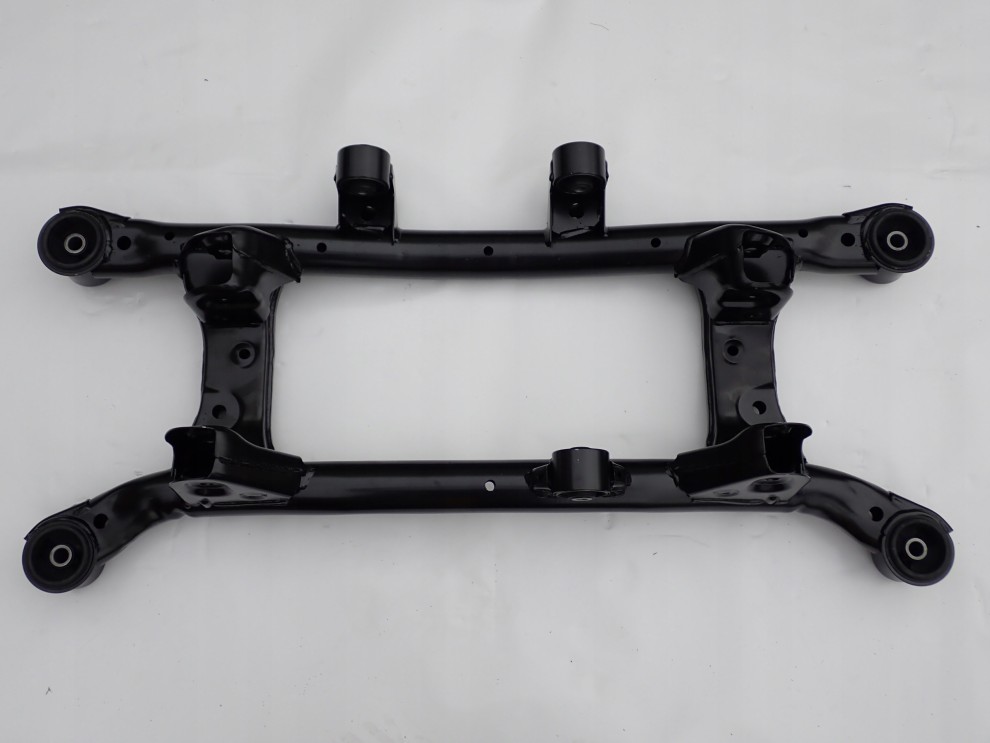 HYUNDAI TUCSON KIA SPORTAGE 04-10 4WD BELKA ZAWIESZENIA TYŁ 5/8