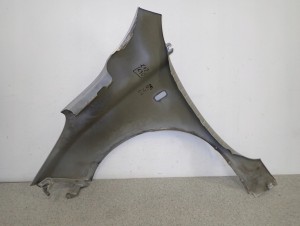 NISSAN MICRA K12 03-09 BŁOTNIK PRZEDNI PRAWY KY0 9/11 MINIATURA