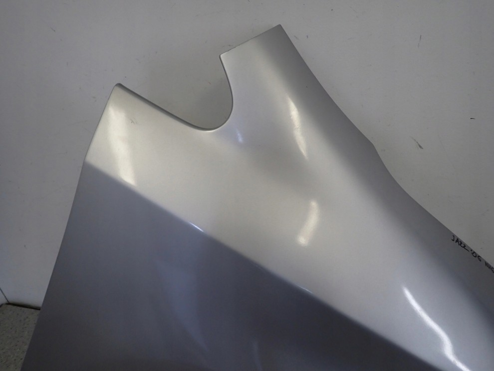 HONDA JAZZ II 05-07 BŁOTNIK PRZEDNI PRAWY NH623M 2/15