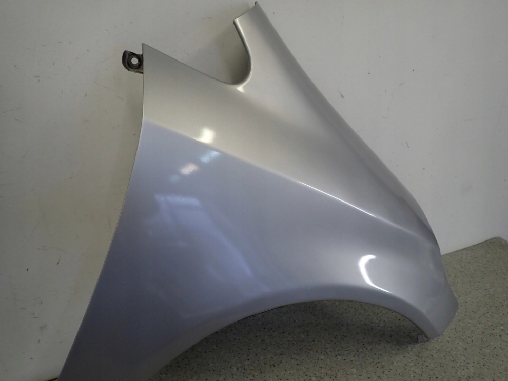 HONDA JAZZ II 05-07 BŁOTNIK PRZEDNI PRAWY NH623M 6/15