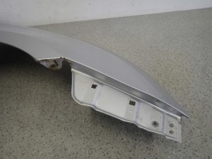 SUZUKI SWIFT III MK6 05-10 BŁOTNIK PRZEDNI PRAWY ZCC 6/13 MINIATURA