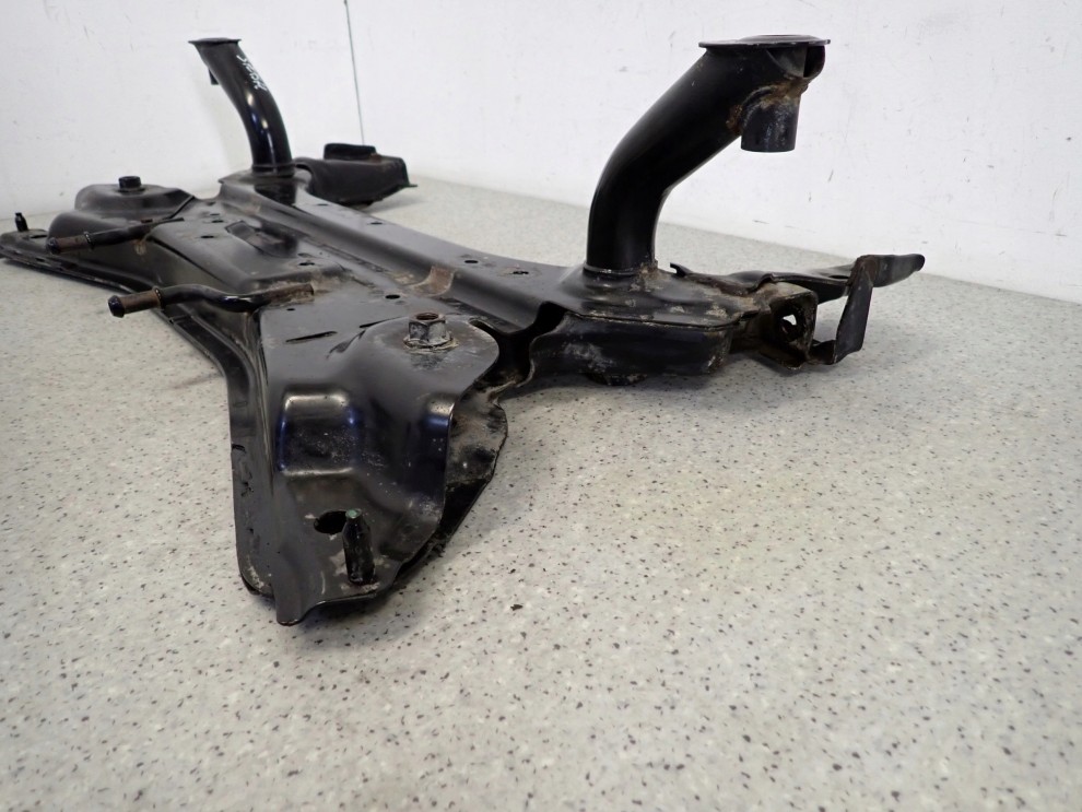 SUZUKI SPLASH 08-14 SANKI BELKA PRZEDNIA SILNIKA 6/8