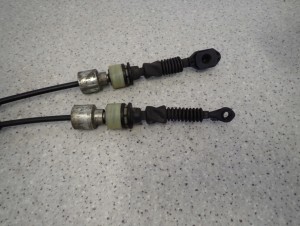 SUZUKI SPLASH 1.0i 1.2i 08- LINKI ZMIANY BIEGÓW SKRZYNIA MANUALNA 4/6 MINIATURA