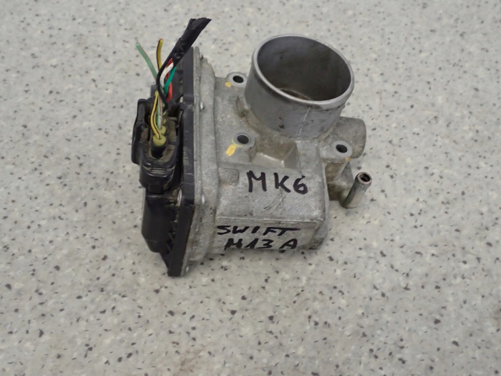 SUZUKI SWIFT MK6 1.3i 07-09 PRZEPUSTNICA POWIETRZA ELEKTRYCZNA 3/7